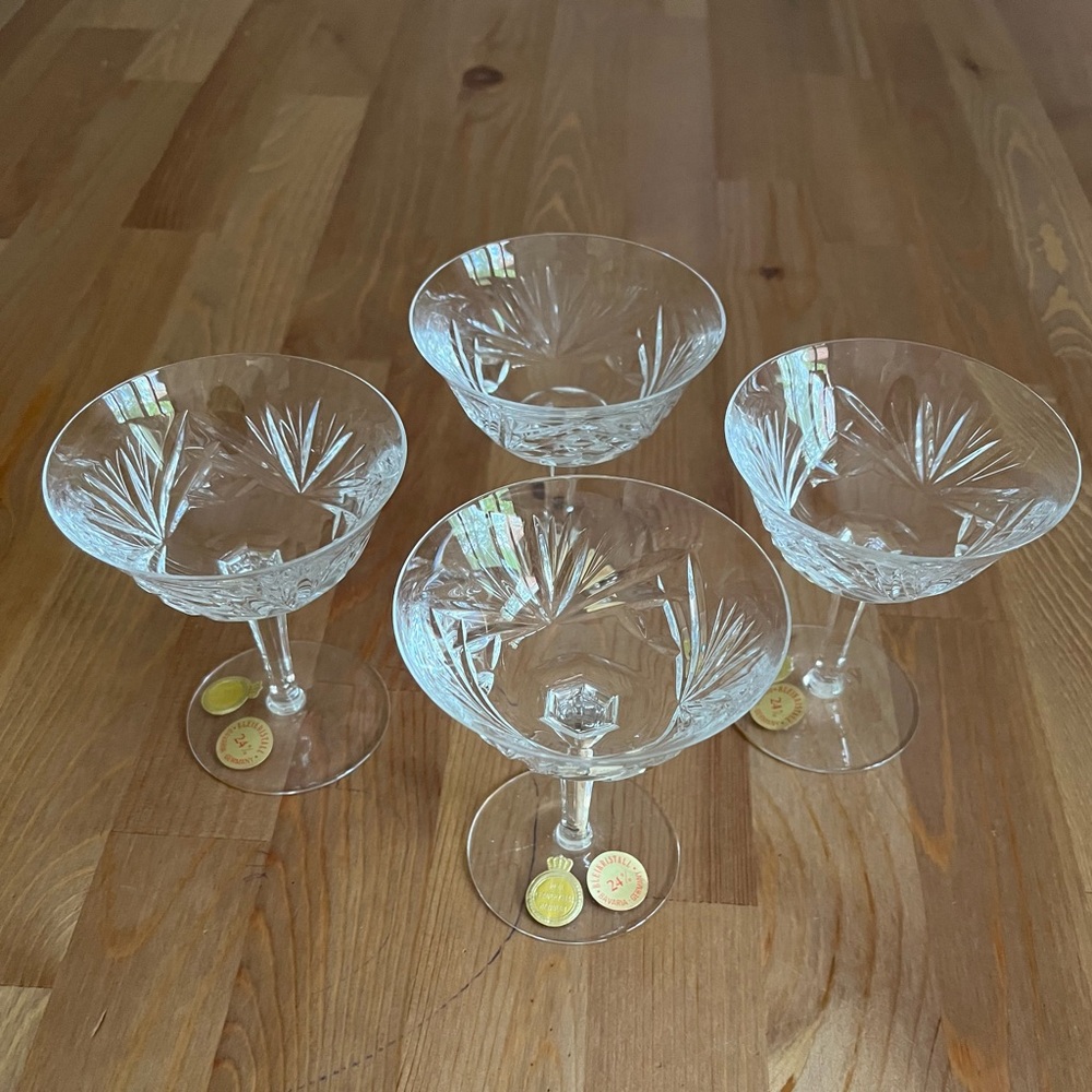 4 hand-cut Bleikristall 24% lead crystal champagne Coupes From Bavaria, Germany